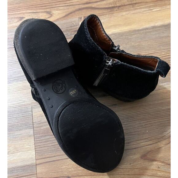 Lucky Brand Womens Fineses Ankle Boots Black Suede Block Heel Zip Up Size 6.5 M - Picture 7 of 11